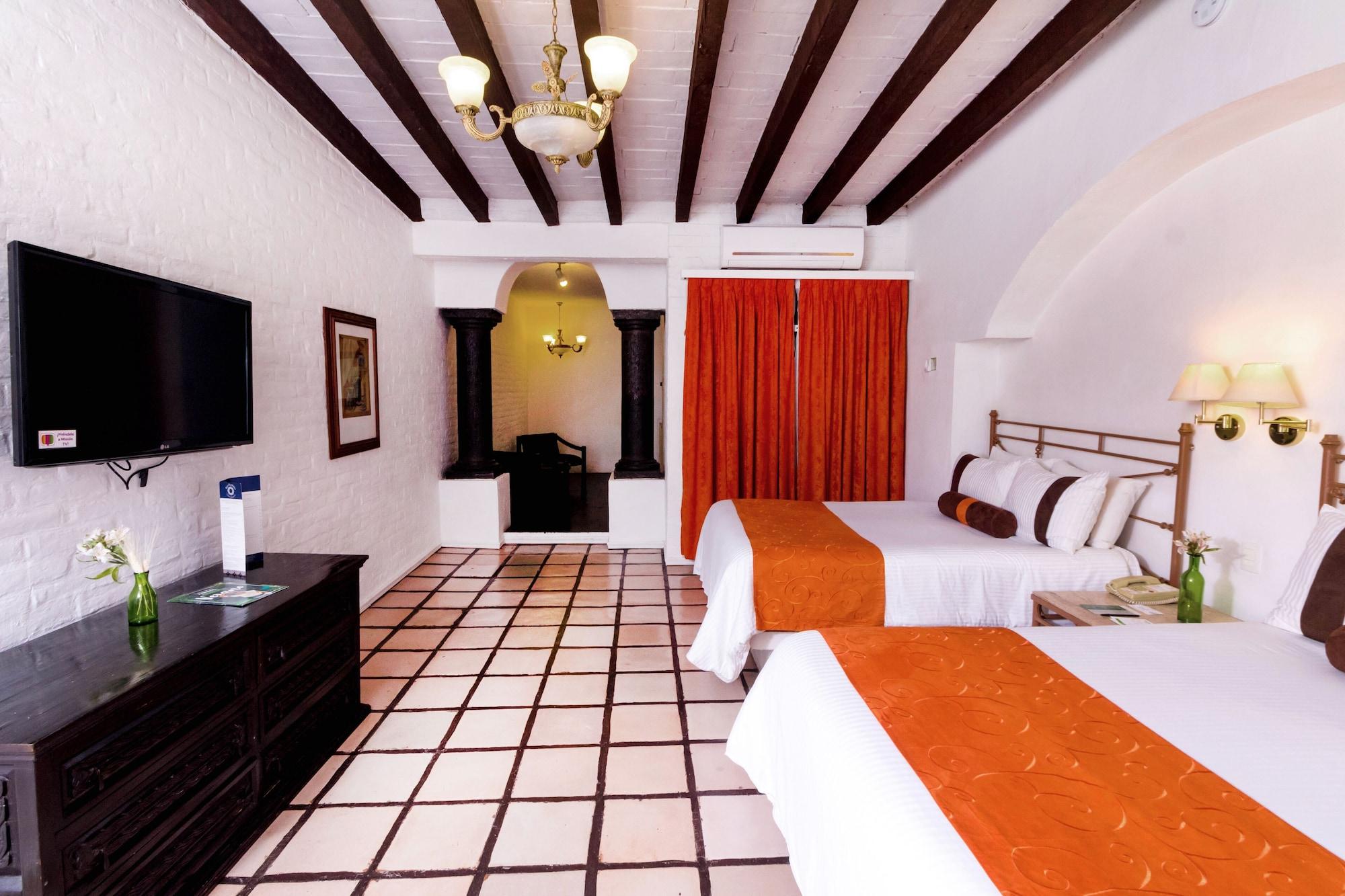 Hotel Mision San Gil à San Juan del Río Extérieur photo
