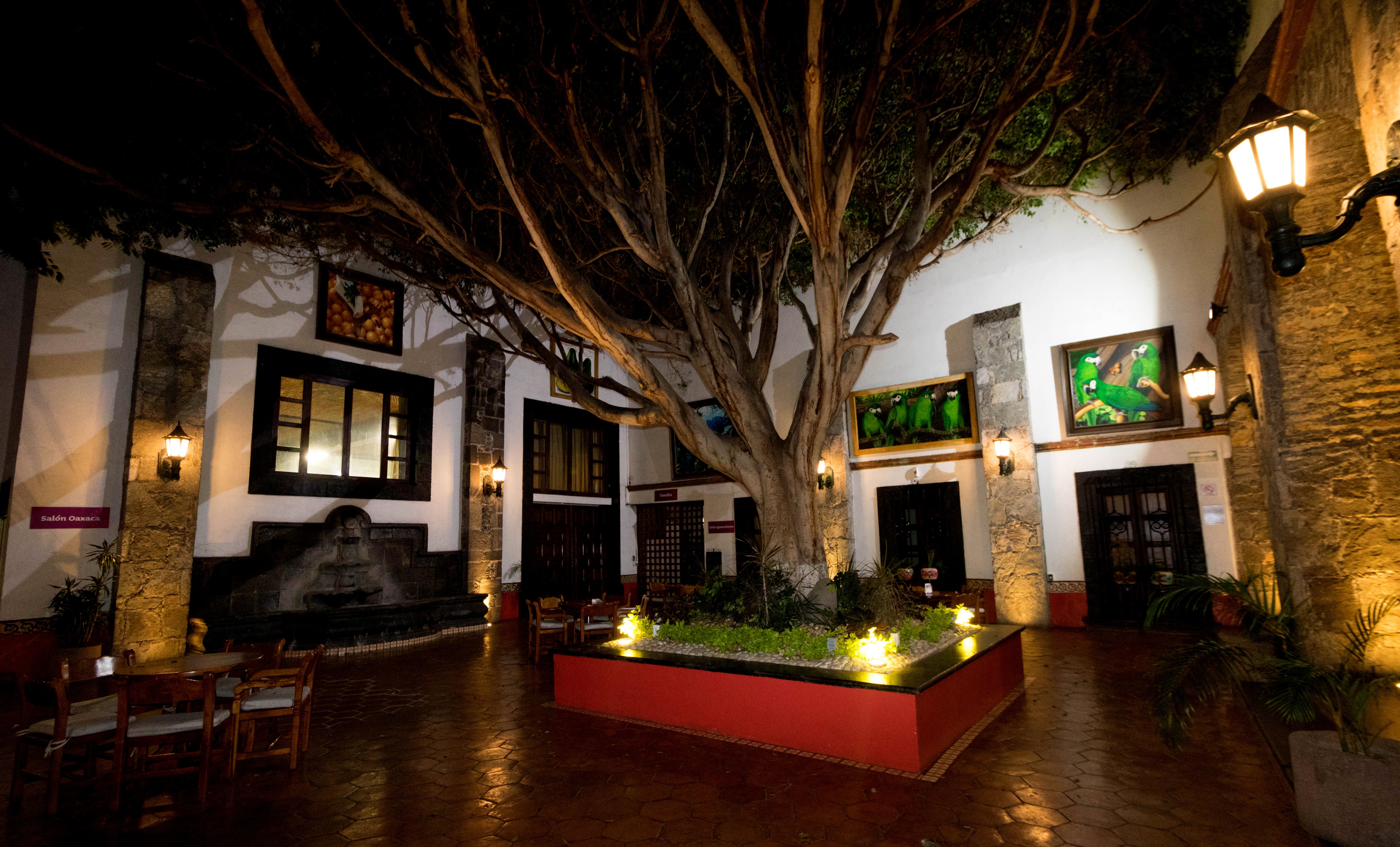Hotel Mision San Gil à San Juan del Río Extérieur photo